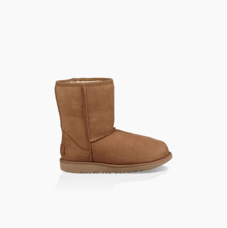 UGG Classic II Weather Short Brown Boots for Kids (WVMQ09567)